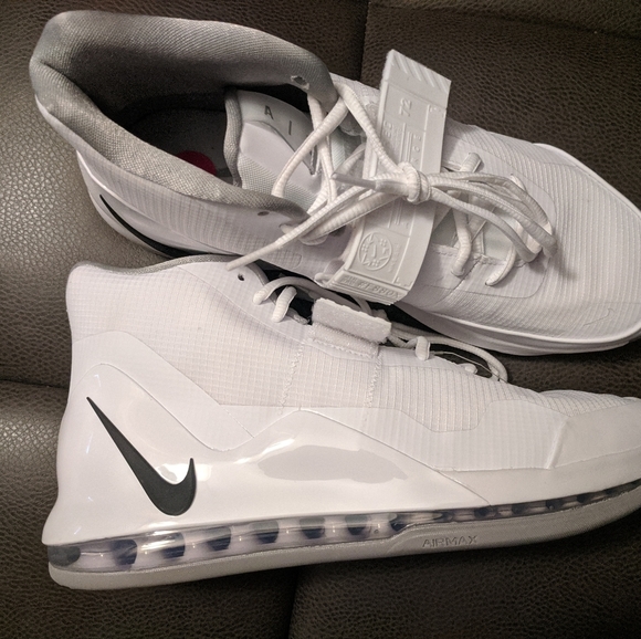 NIKE AIR FORCE MAN SHOE PREMIUM - Picture 1 of 8